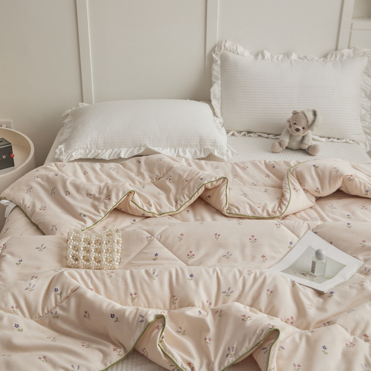 91家纺网 家纺一手货源 找家纺 尊妙被业 2026新款小奶芙大豆夏被夏凉被空调被 杏花微雨