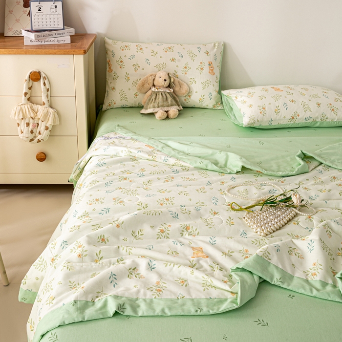 91家纺网 家纺一手货源 找家纺 红日子纺织品 2026新款全棉印花夏被夏凉被空调被 丽都倩影