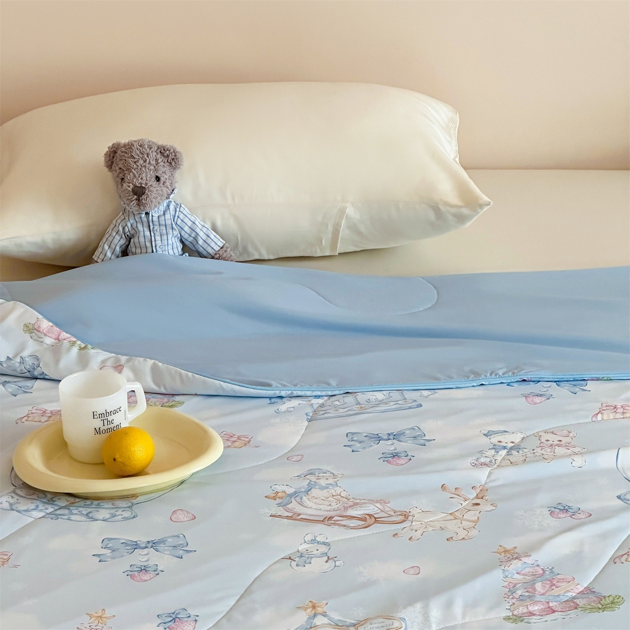 91家纺网 家纺一手货源 找家纺 傲蕾良品 2026新款【冷凝一号】高定锦氨针织蚕丝冰皮被 蛋糕派对