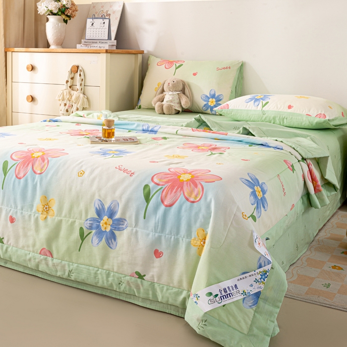 91家纺网 家纺一手货源 找家纺 红日子纺织品 2026新款全棉印花夏被夏凉被空调被 恋恋花语