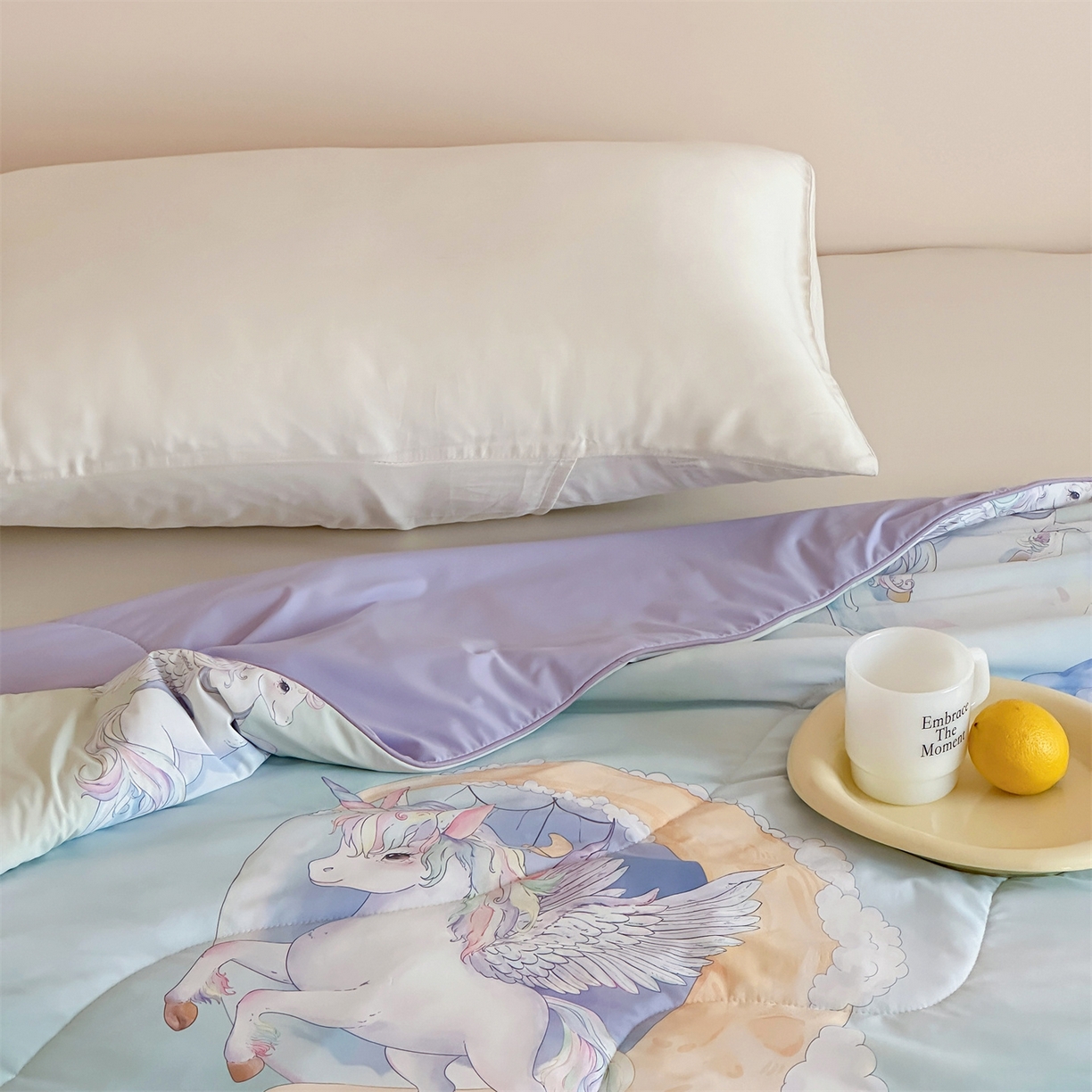 91家纺网 家纺一手货源 找家纺 傲蕾良品 2026新款【冷凝一号】高定锦氨针织蚕丝冰皮被 独角兽奇遇记