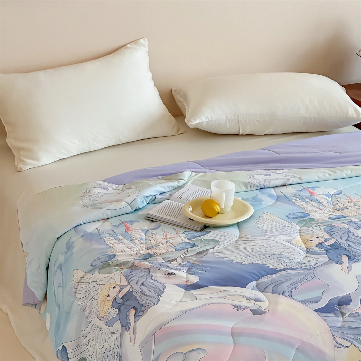 91家纺网 家纺一手货源 找家纺 傲蕾良品 2026新款【冷凝一号】高定锦氨针织蚕丝冰皮被 独角兽奇遇记