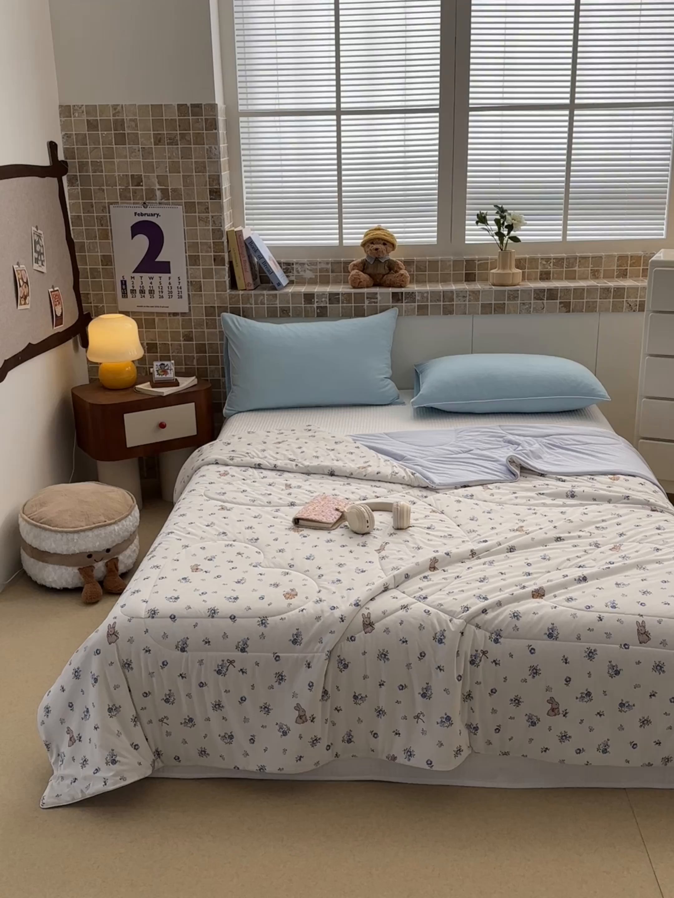 91家纺网 家纺一手货源 找家纺 鑫琪莱家纺 2026新款印花冰皮软心凉凉被夏被 蓝叶小兔-蓝