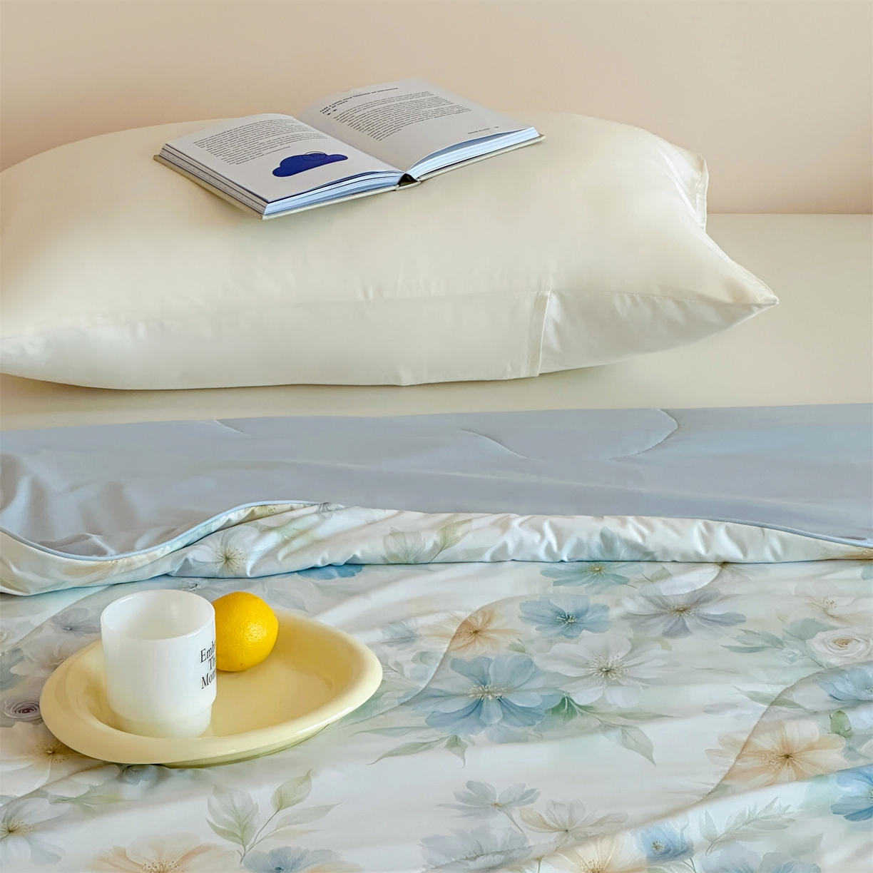 91家纺网 家纺一手货源 找家纺 傲蕾良品 2026新款【冷凝一号】高定锦氨针织蚕丝冰皮被 绿野仙踪