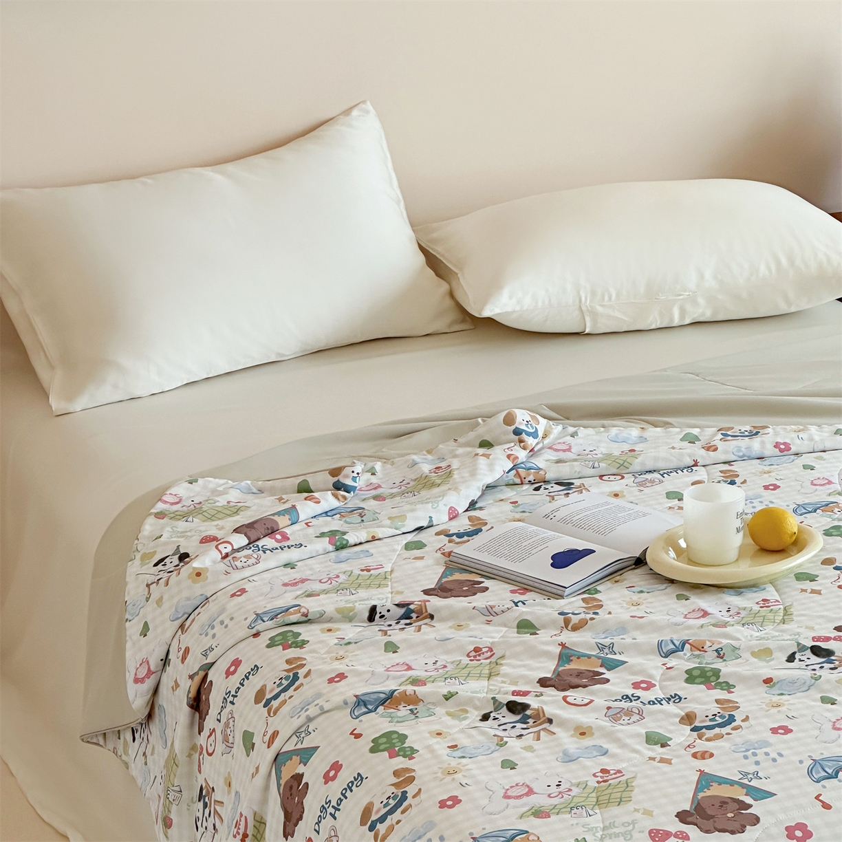 91家纺网 家纺一手货源 找家纺 傲蕾良品 2026新款【冷凝一号】高定锦氨针织蚕丝冰皮被 萌宠日记