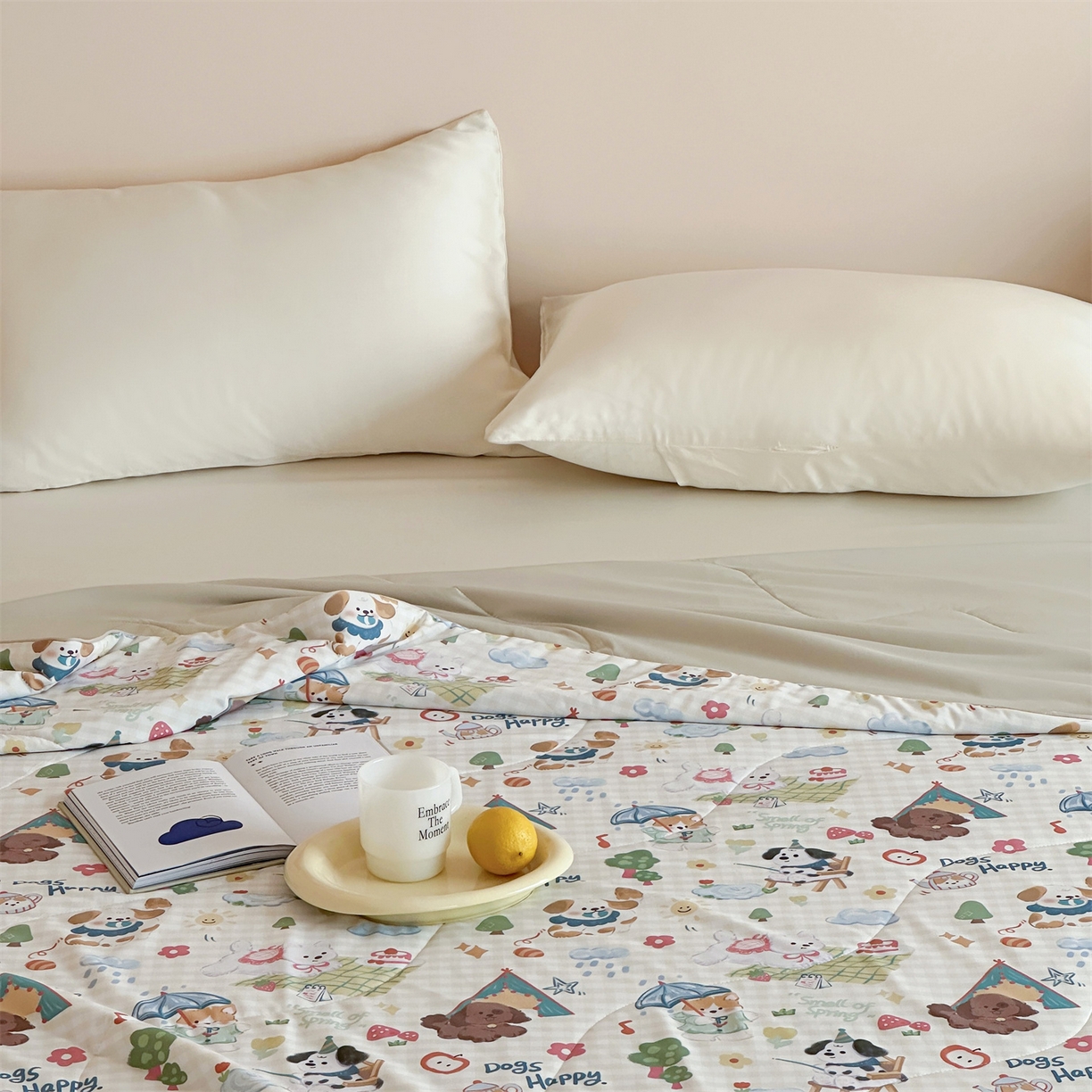 91家纺网 家纺一手货源 找家纺 傲蕾良品 2026新款【冷凝一号】高定锦氨针织蚕丝冰皮被 萌宠日记