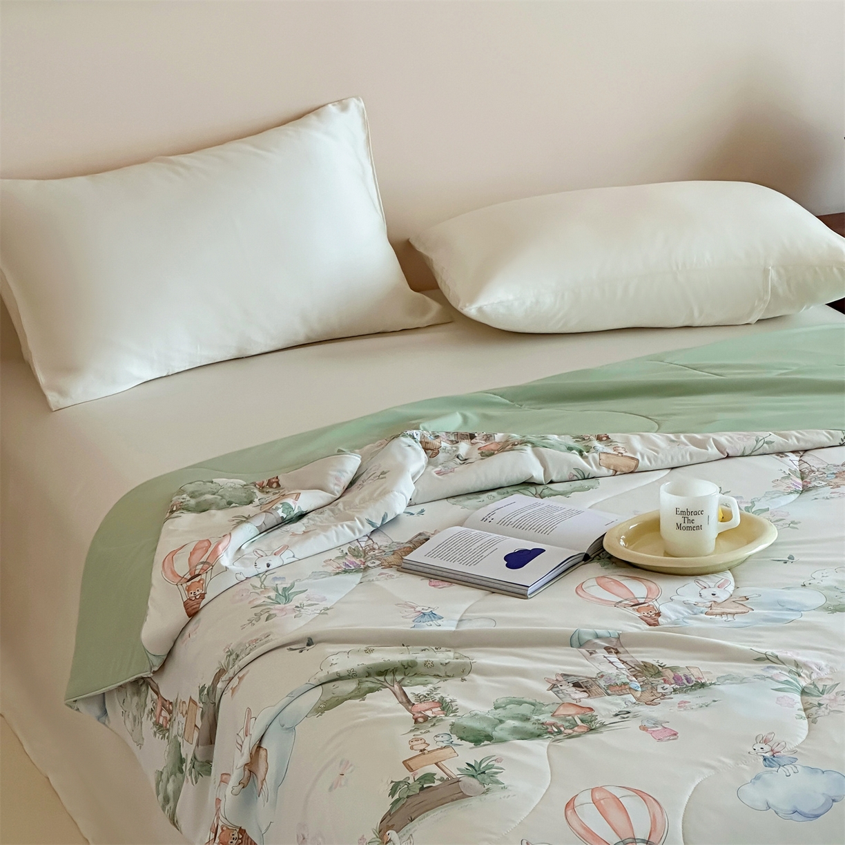 91家纺网 家纺一手货源 找家纺 傲蕾良品 2026新款【冷凝一号】高定锦氨针织蚕丝冰皮被 奇幻森林