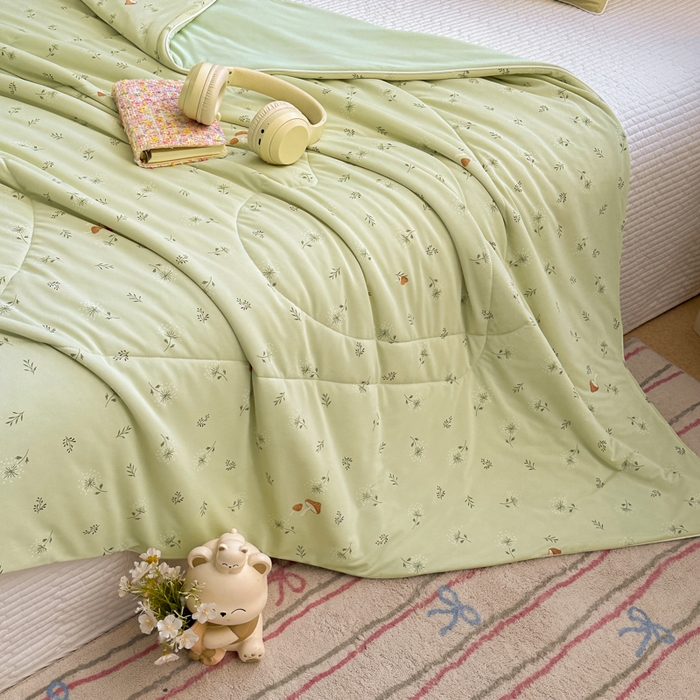 91家纺网 家纺一手货源 找家纺 鑫琪莱家纺 2026新款印花冰皮软心凉凉被夏被 绿野仙踪