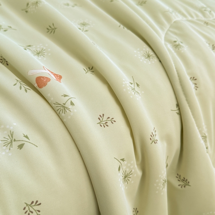 91家纺网 家纺一手货源 找家纺 鑫琪莱家纺 2026新款印花冰皮软心凉凉被夏被 绿野仙踪