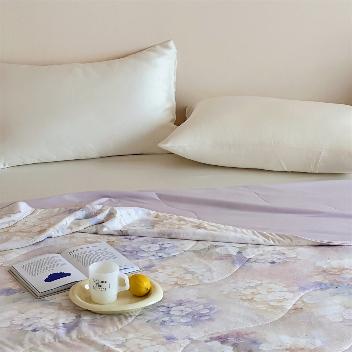 91家纺网 家纺一手货源 找家纺 傲蕾良品 2026新款【冷凝一号】高定锦氨针织蚕丝冰皮被 绣球花园