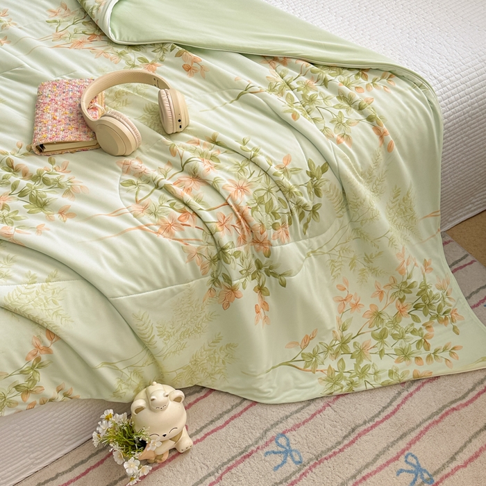 91家纺网 家纺一手货源 找家纺 鑫琪莱家纺 2026新款印花冰皮软心凉凉被夏被 青枝漫舞