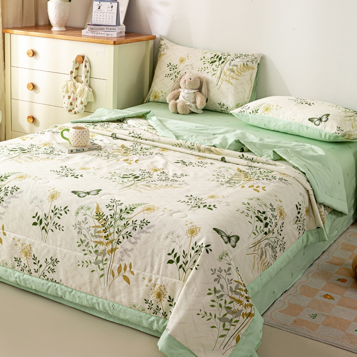 91家纺网 家纺一手货源 找家纺 红日子纺织品 2026新款全棉印花夏被夏凉被空调被 绿意盎然