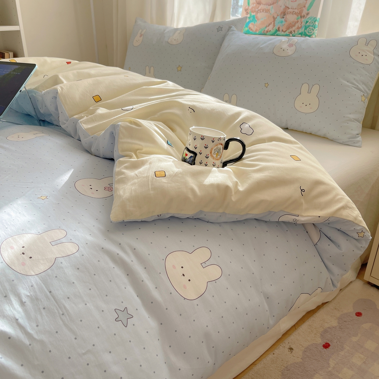 91家纺网 家纺一手货源 找家纺 六巷胡同 2026新款40支全棉13070INS卡通单品被套 蓝调波点兔