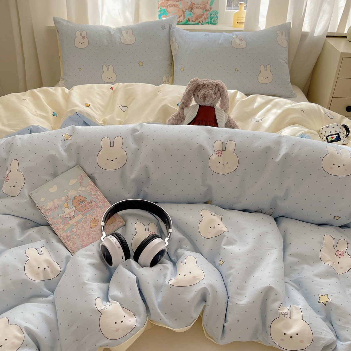 91家纺网 家纺一手货源 找家纺 六巷胡同 2026新款40支全棉13070INS卡通单品被套 蓝调波点兔