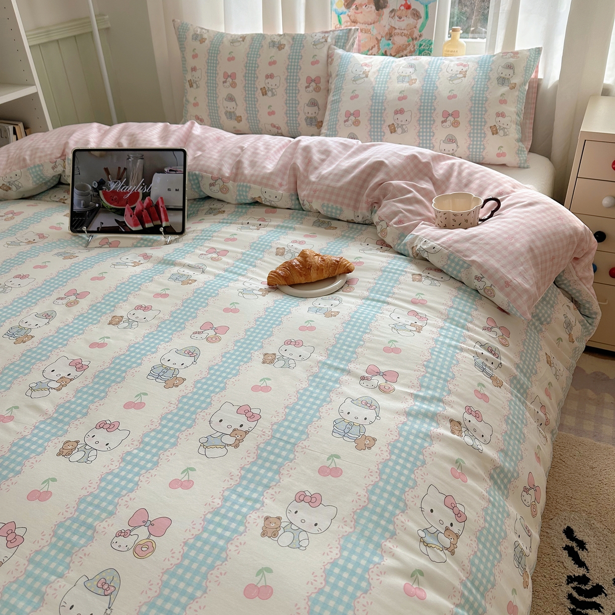 91家纺网 家纺一手货源 找家纺 六巷胡同 2026新款40支全棉13070INS卡通单品被套 萝莉樱桃猫