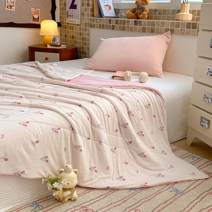 91家纺网 家纺一手货源 找家纺 鑫琪莱家纺 2026新款印花冰皮软心凉凉被夏被 悠然郁香