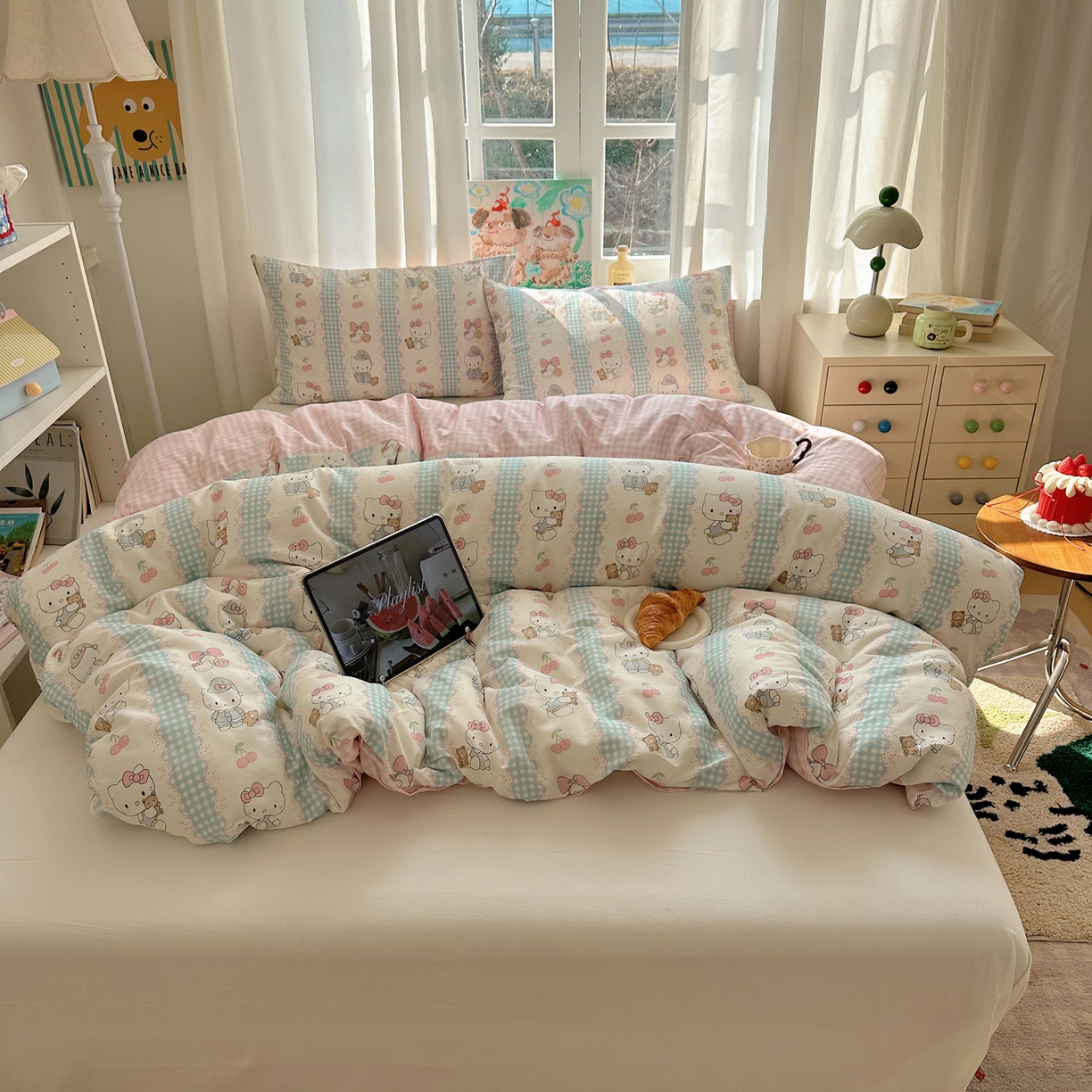 91家纺网 家纺一手货源 找家纺 六巷胡同 2026新款40支全棉13070INS卡通单品被套 萝莉樱桃猫