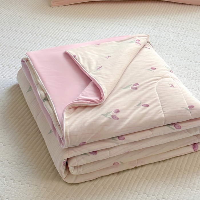 91家纺网 家纺一手货源 找家纺 鑫琪莱家纺 2026新款印花冰皮软心凉凉被夏被 悠然郁香