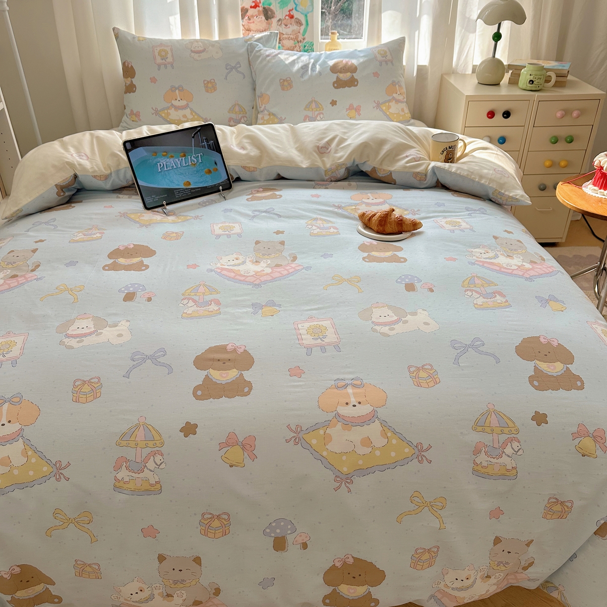 91家纺网 家纺一手货源 找家纺 六巷胡同 2026新款40支全棉13070INS卡通单品被套 猫狗游园会