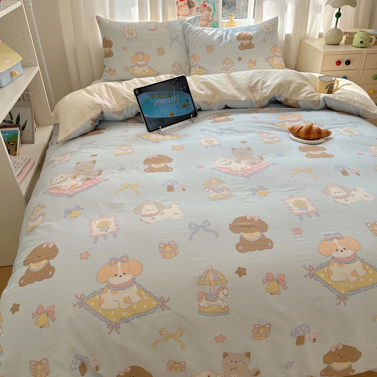 91家纺网 家纺一手货源 找家纺 六巷胡同 2026新款40支全棉13070INS卡通单品被套 猫狗游园会