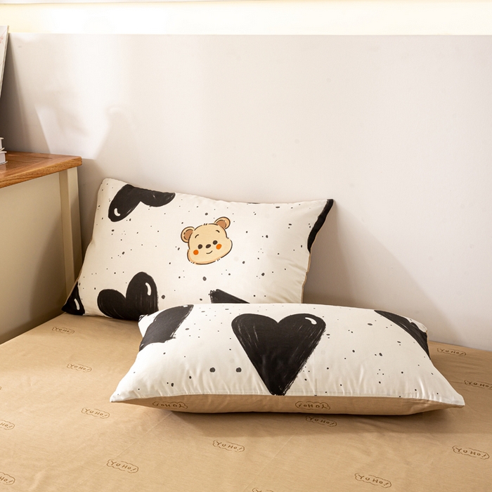 91家纺网 家纺一手货源 找家纺 红日子纺织品 2026新款全棉印花夏被夏凉被空调被 萌心熊宝