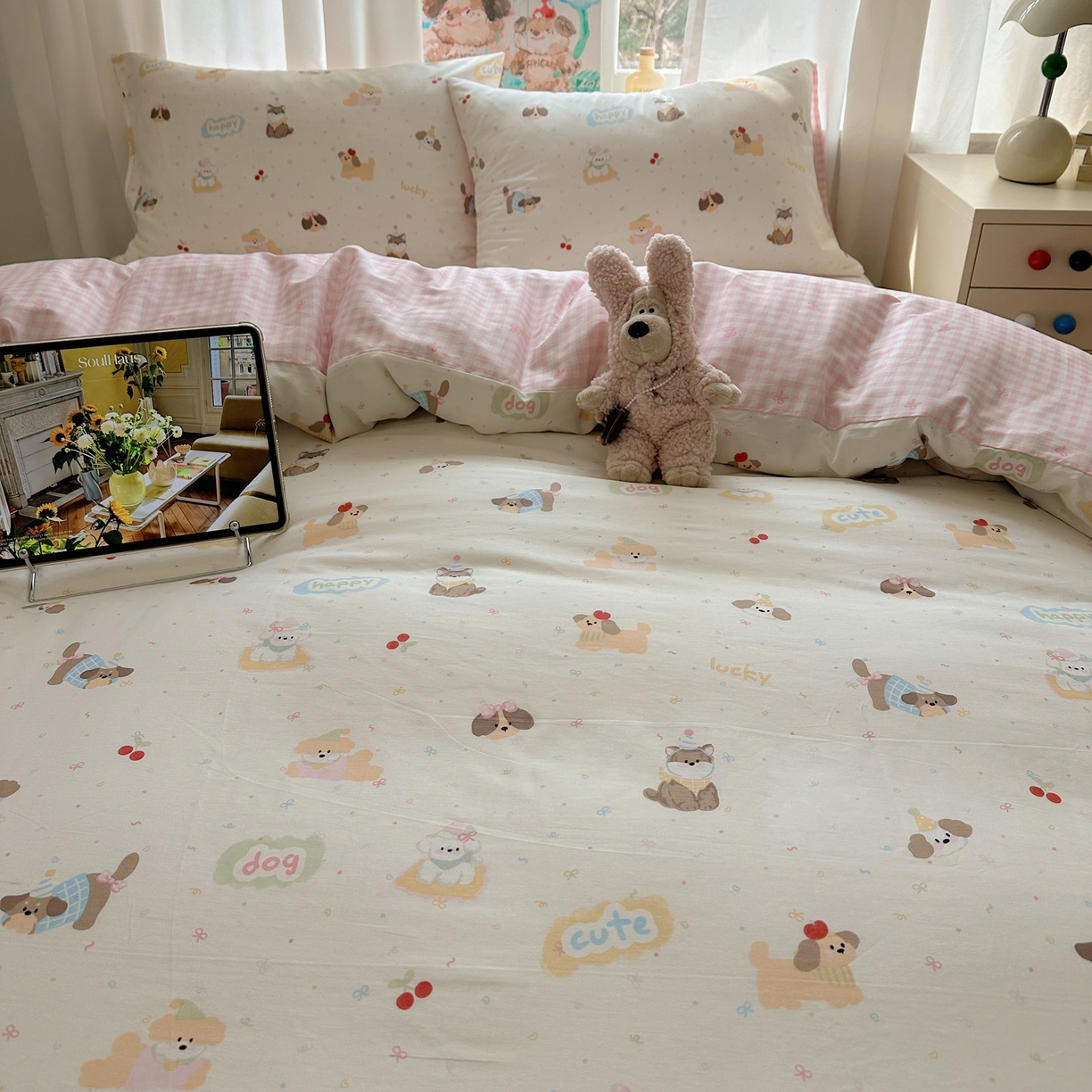 91家纺网 家纺一手货源 找家纺 六巷胡同 2026新款40支全棉13070INS卡通单品被套 汪星人派对