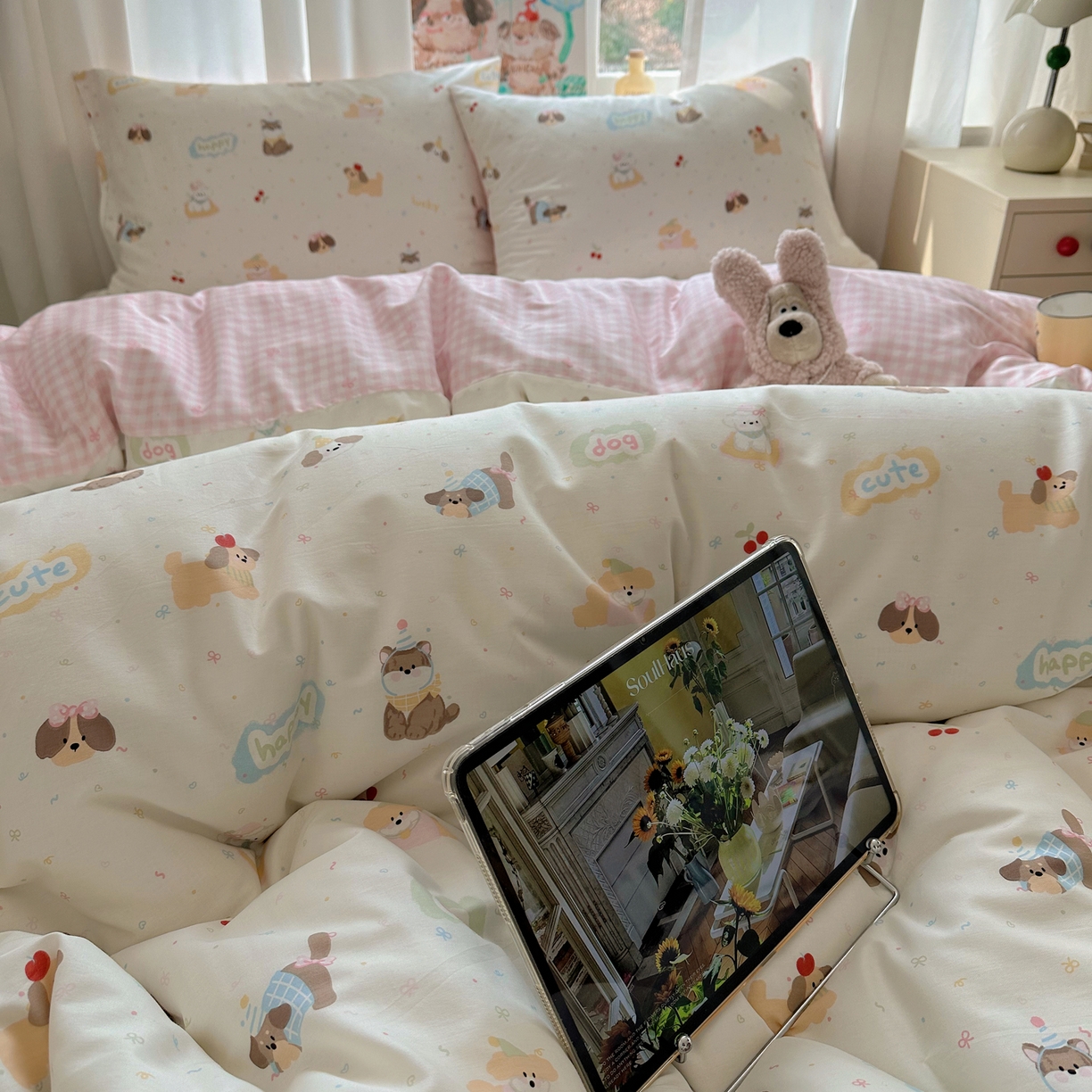 91家纺网 家纺一手货源 找家纺 六巷胡同 2026新款40支全棉13070INS卡通单品被套 汪星人派对