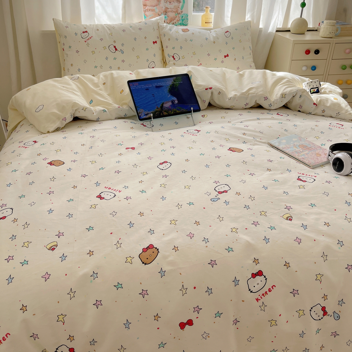 91家纺网 家纺一手货源 找家纺 六巷胡同 2026新款40支全棉13070INS卡通单品被套 星星萝莉猫