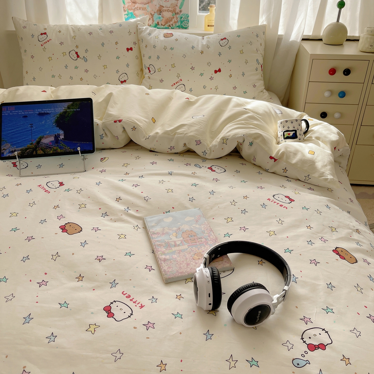 91家纺网 家纺一手货源 找家纺 六巷胡同 2026新款40支全棉13070INS卡通单品被套 星星萝莉猫