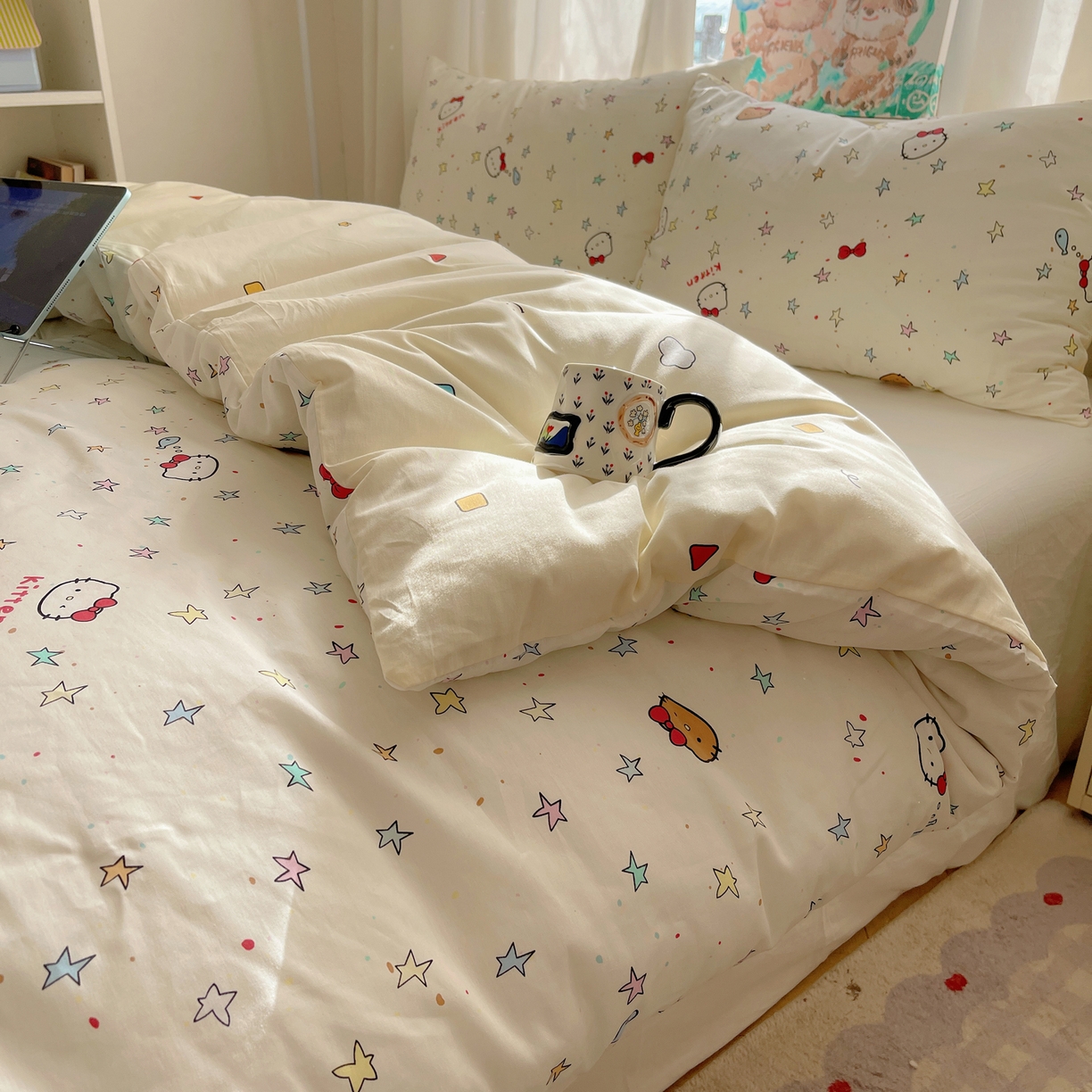 91家纺网 家纺一手货源 找家纺 六巷胡同 2026新款40支全棉13070INS卡通单品被套 星星萝莉猫