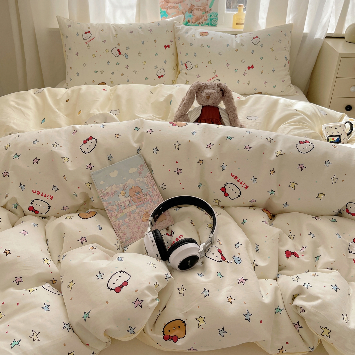 91家纺网 家纺一手货源 找家纺 六巷胡同 2026新款40支全棉13070INS卡通单品被套 星星萝莉猫