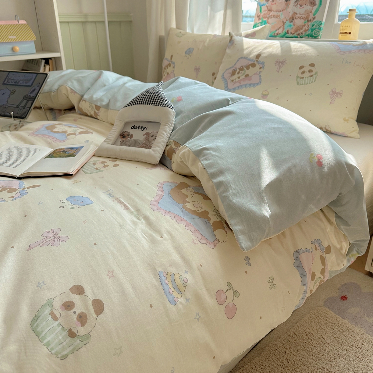 91家纺网 家纺一手货源 找家纺 六巷胡同 2026新款40支全棉13070INS卡通单品被套 慵懒猫咪崽