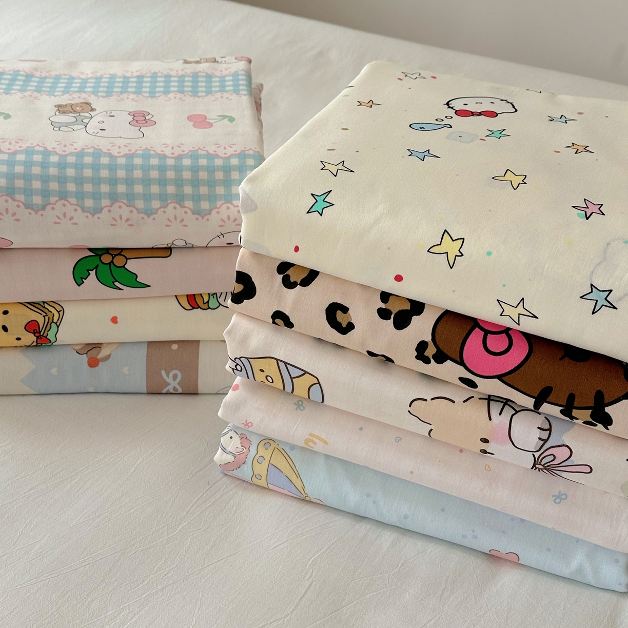 91家纺网 家纺一手货源 找家纺 六巷胡同 2026新款40支全棉13070INS卡通单品被套 组合叠拍图