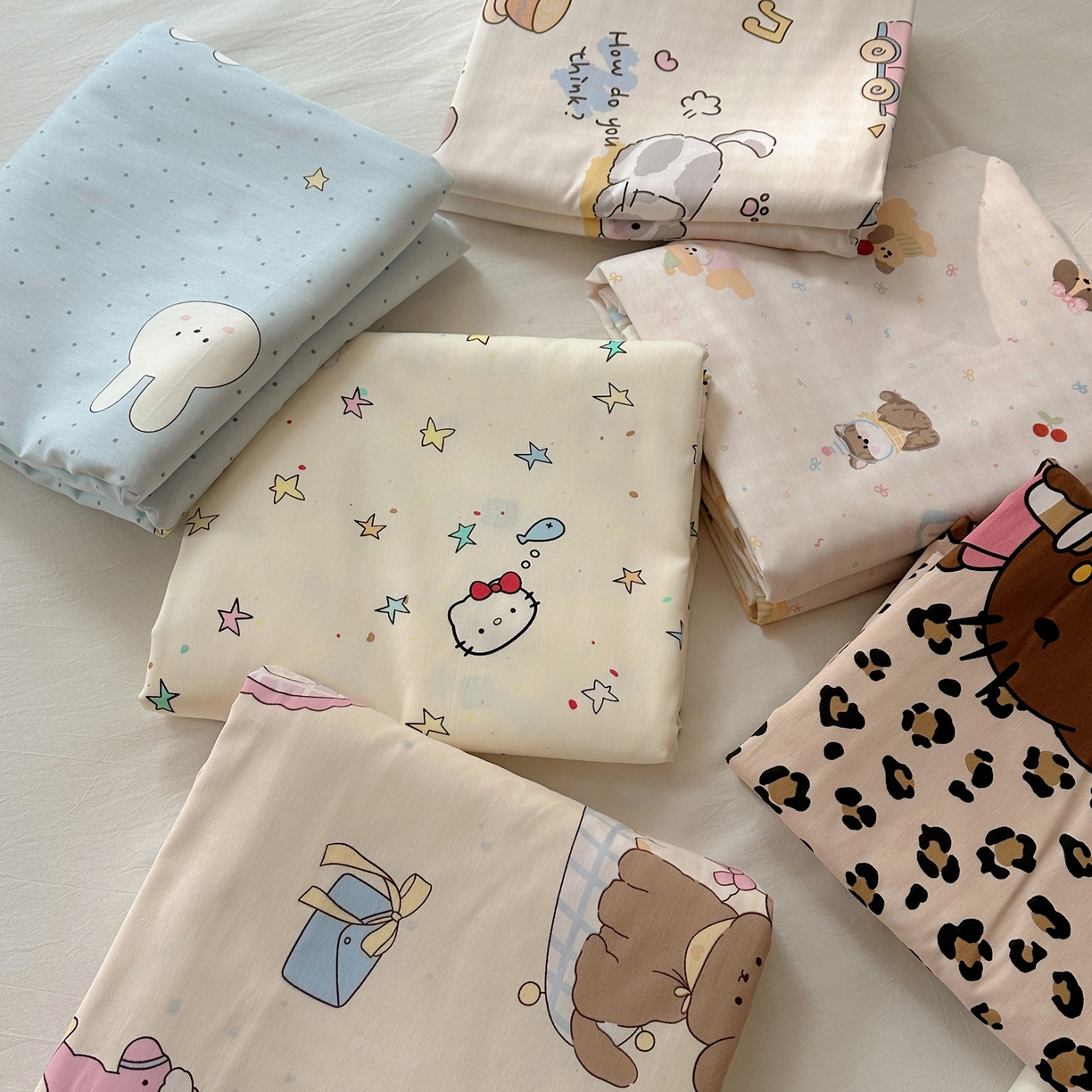 91家纺网 家纺一手货源 找家纺 六巷胡同 2026新款40支全棉13070INS卡通单品被套 组合叠拍图