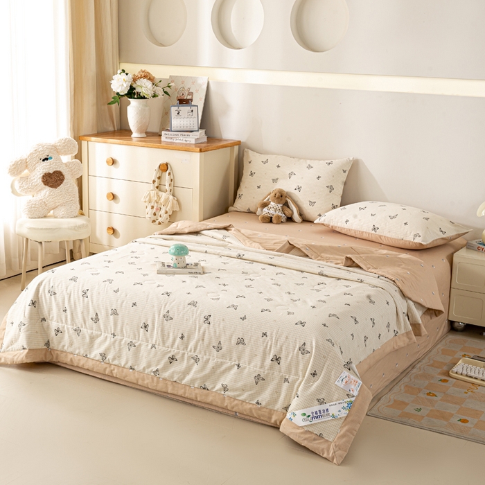 91家纺网 家纺一手货源 找家纺 红日子纺织品 2026新款全棉印花夏被夏凉被空调被 南山蝴蝶