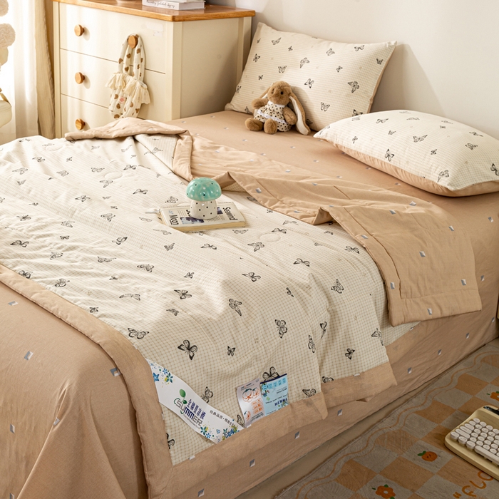 91家纺网 家纺一手货源 找家纺 红日子纺织品 2026新款全棉印花夏被夏凉被空调被 南山蝴蝶