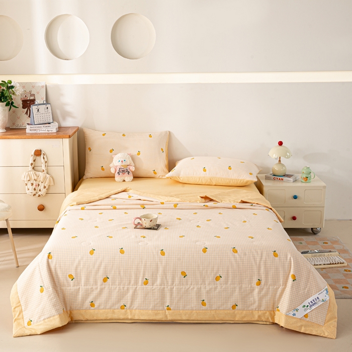 91家纺网 家纺一手货源 找家纺 红日子纺织品 2026新款全棉印花夏被夏凉被空调被 柠檬小镇