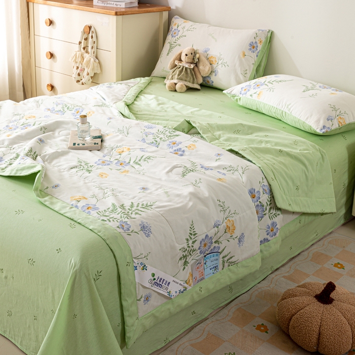 91家纺网 家纺一手货源 找家纺 红日子纺织品 2026新款全棉印花夏被夏凉被空调被 时光花间