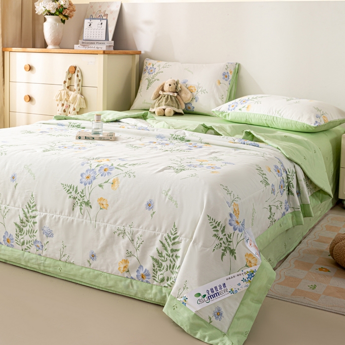 91家纺网 家纺一手货源 找家纺 红日子纺织品 2026新款全棉印花夏被夏凉被空调被 时光花间