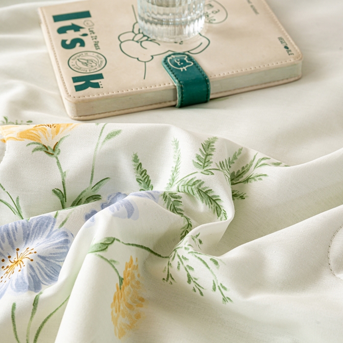 91家纺网 家纺一手货源 找家纺 红日子纺织品 2026新款全棉印花夏被夏凉被空调被 时光花间