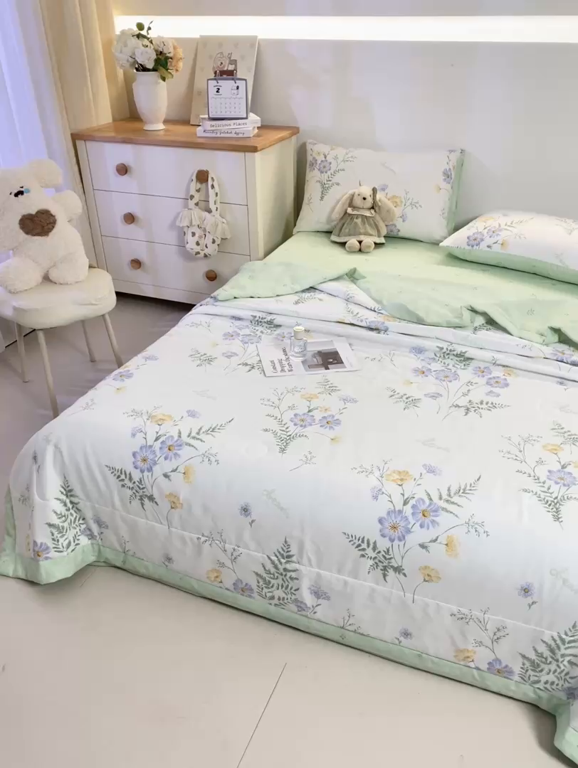 91家纺网 家纺一手货源 找家纺 红日子纺织品 2026新款全棉印花夏被夏凉被空调被 时光花间