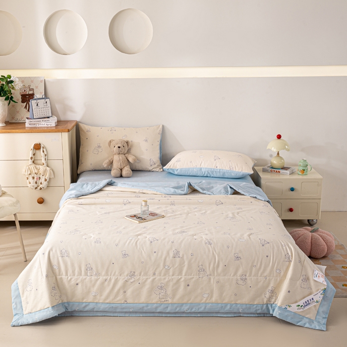 91家纺网 家纺一手货源 找家纺 红日子纺织品 2026新款全棉印花夏被夏凉被空调被 星空熊