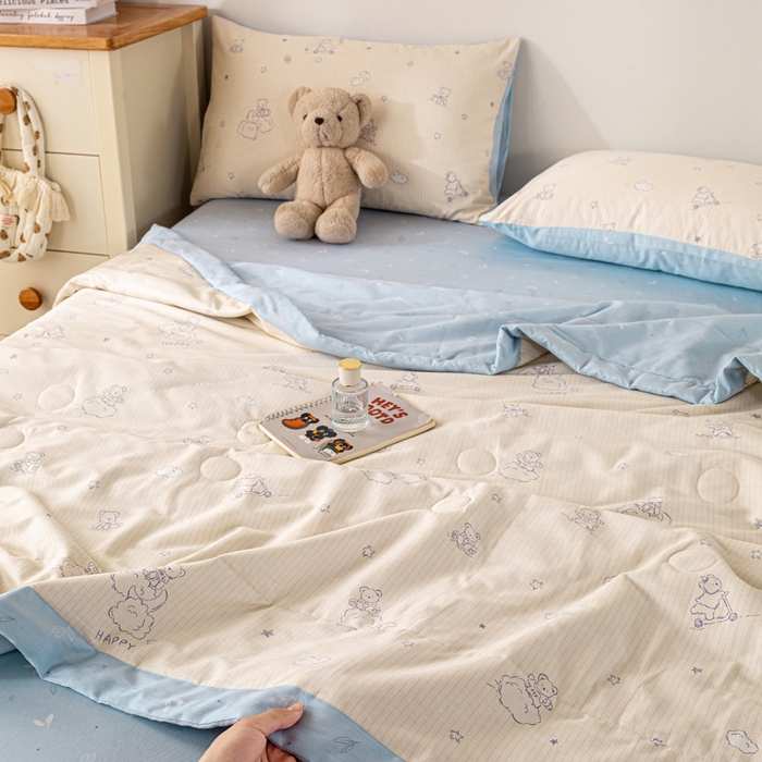 91家纺网 家纺一手货源 找家纺 红日子纺织品 2026新款全棉印花夏被夏凉被空调被 星空熊