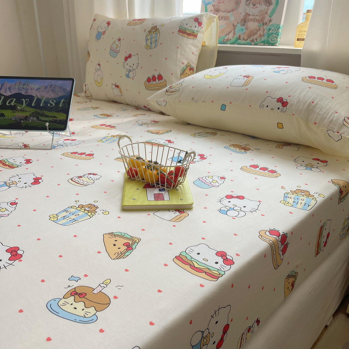 91家纺网 家纺一手货源 找家纺 六巷胡同 2026新款40支全棉13070INS卡通单品床笠 爱心汉堡喵