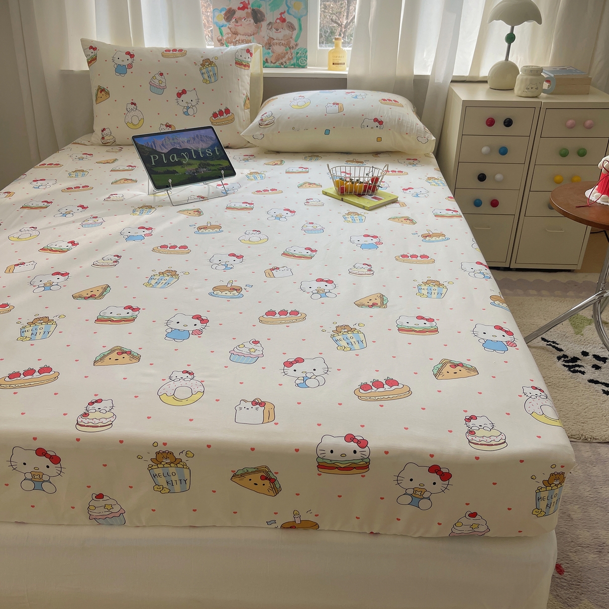 91家纺网 家纺一手货源 找家纺 六巷胡同 2026新款40支全棉13070INS卡通单品床笠 爱心汉堡喵