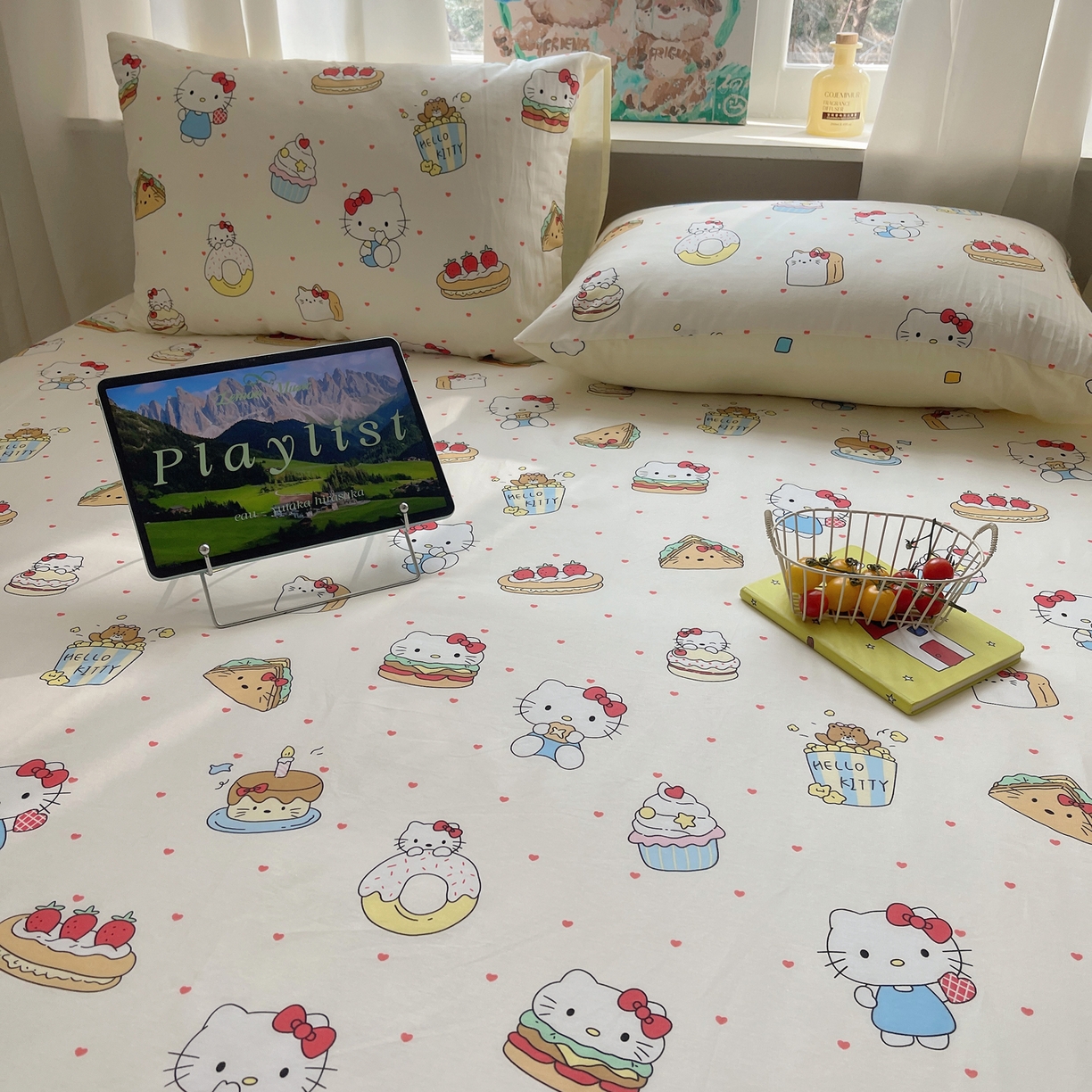 91家纺网 家纺一手货源 找家纺 六巷胡同 2026新款40支全棉13070INS卡通单品床笠 爱心汉堡喵