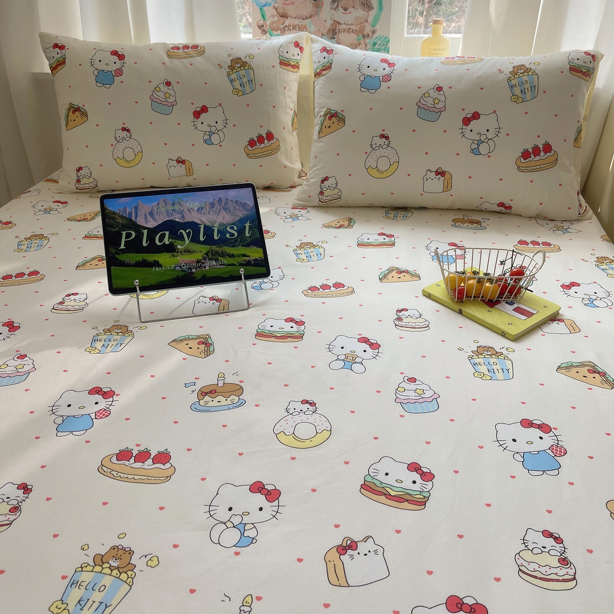 91家纺网 家纺一手货源 找家纺 六巷胡同 2026新款40支全棉13070INS卡通单品床笠 爱心汉堡喵