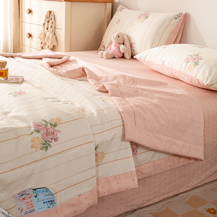 91家纺网 家纺一手货源 找家纺 红日子纺织品 2026新款全棉印花夏被夏凉被空调被 芸雅花开