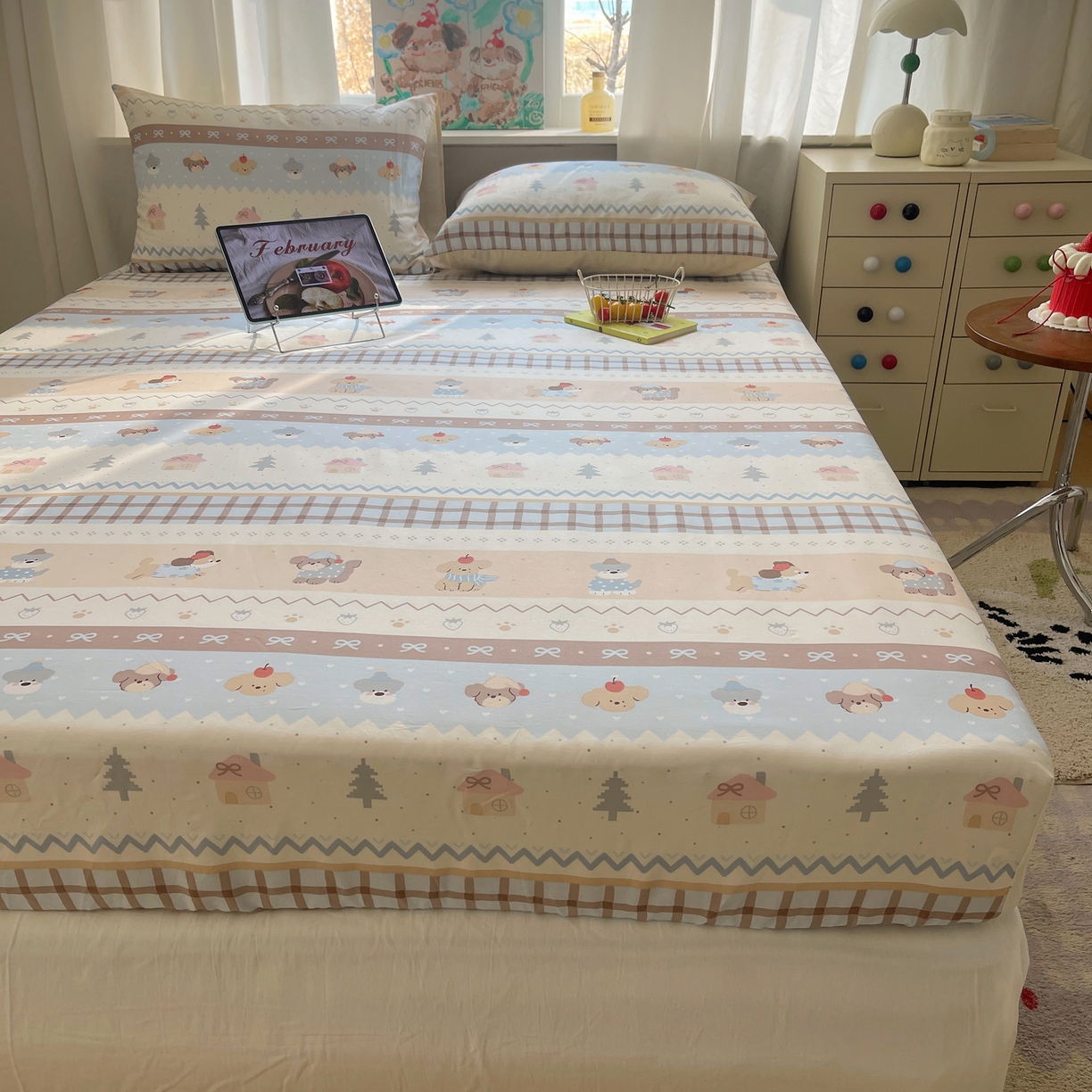 91家纺网 家纺一手货源 找家纺 六巷胡同 2026新款40支全棉13070INS卡通单品床笠 费尔岛狗狗