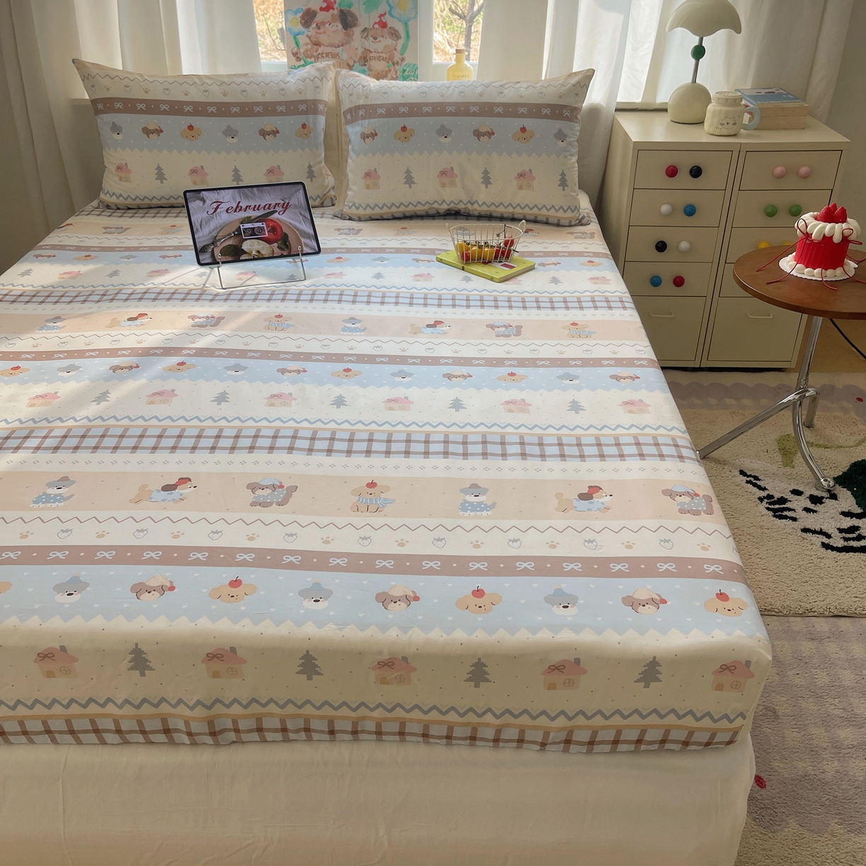 91家纺网 家纺一手货源 找家纺 六巷胡同 2026新款40支全棉13070INS卡通单品床笠 费尔岛狗狗